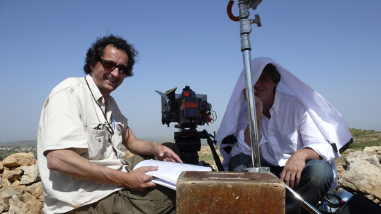 Benoît Chamaillard et son assistant - sur le tournage du <i>Sel de la mer</i> d'Annemarie Jacir<br class='manualbr' />Photo © Eric Vaucher