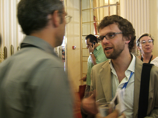 Rémy Chevrin et Guillaume Blanchot, directeur de l'Audiovisuel et du Multimedia au CNC - lors de la présentation du bilan 2006<br class='manualbr' />(Photo N d'Outreligne)