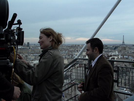Océane Lavergne, assistante de Laurent Dailland, et José Garcia - dans le ciel de Paris
