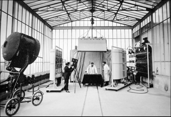 Le laboratoire à Bellevue dans les années 1920 - Fonds ONRSII-CNRS