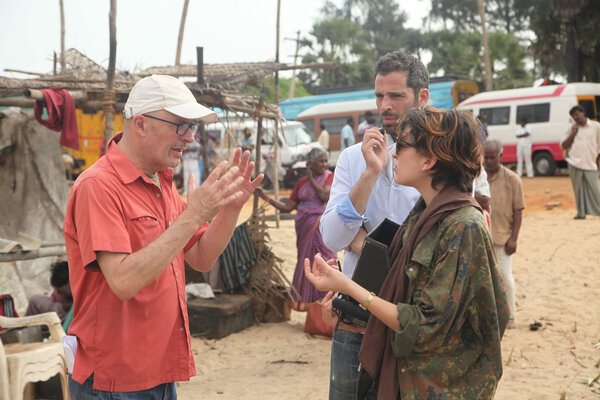 Jacques Audiard, Jean-Baptiste Pouilloux, 1<sup class="typo_exposants">st</sup> assistant director, and Eponine Momenceau on "Dheepan""s shooting in India - DR