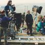 Sur le tournage de "Capitaine Conan", en 1996 - De g. à d. : Bertrand tavernier, casquette rouge, Alain Choquart, derrière la caméra, (…) 