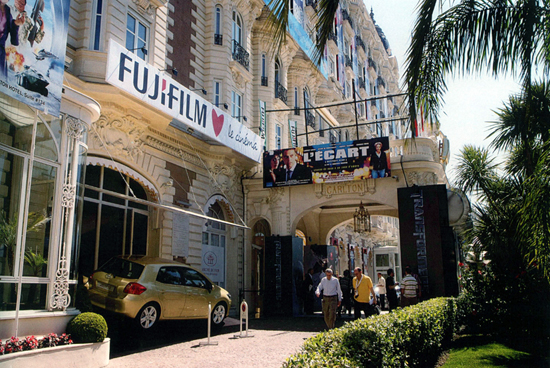 Fujifilm et la terrasse de la suite 131 au 1<sup class="typo_exposants">er</sup> étage du Carlton