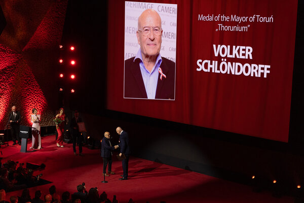 Volker Schlöndorff et le maire de Toruń - Photo Katarzyna Średnicka